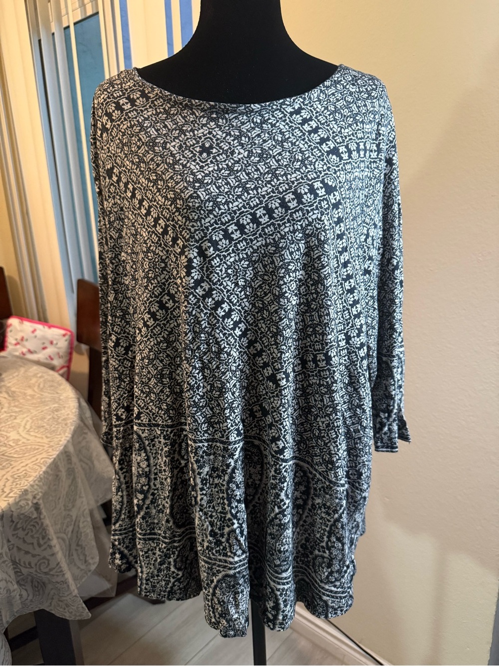 Lucky Brand Black & White Printed Women's Tunic